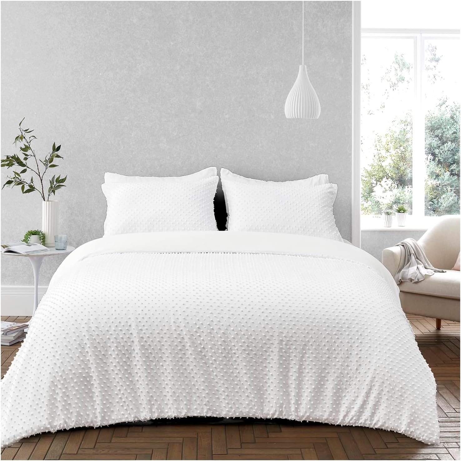 GC GAVENO CAVAILIA 3Pcs Soft Microfiber White Polka Dots Bedding Set - Super King Duvet Cover with Pillow Cases